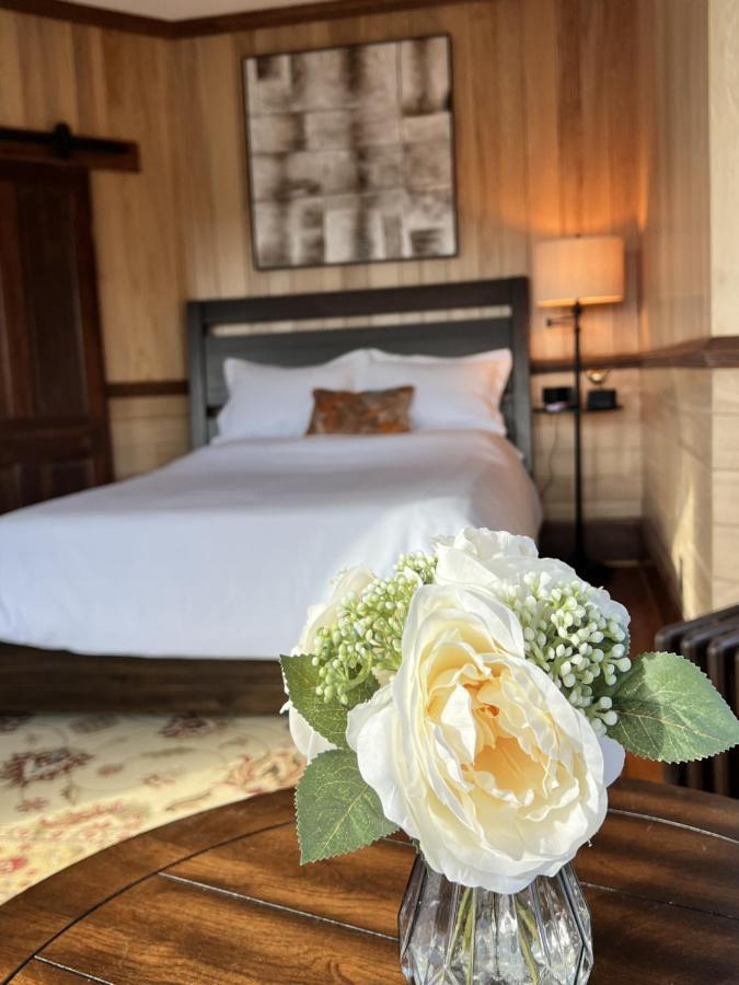 Monterey Inn Esterno foto